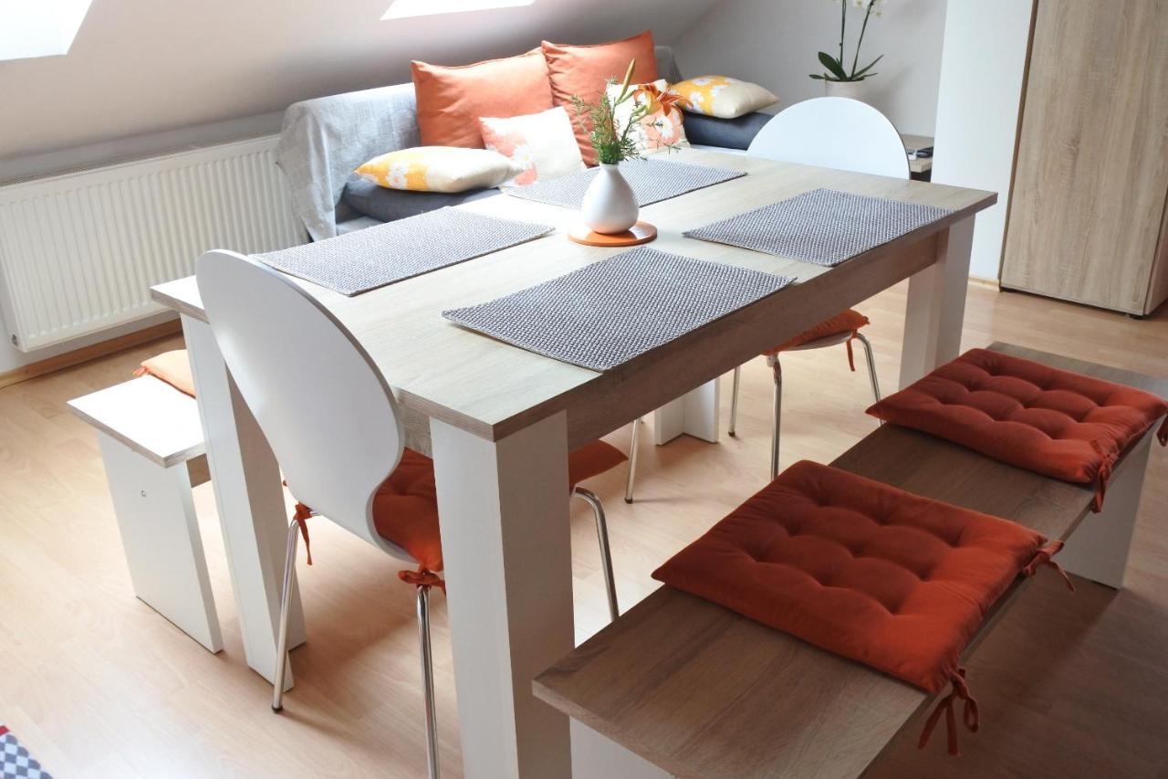 Apartma Vrh Lesce  Luaran gambar
